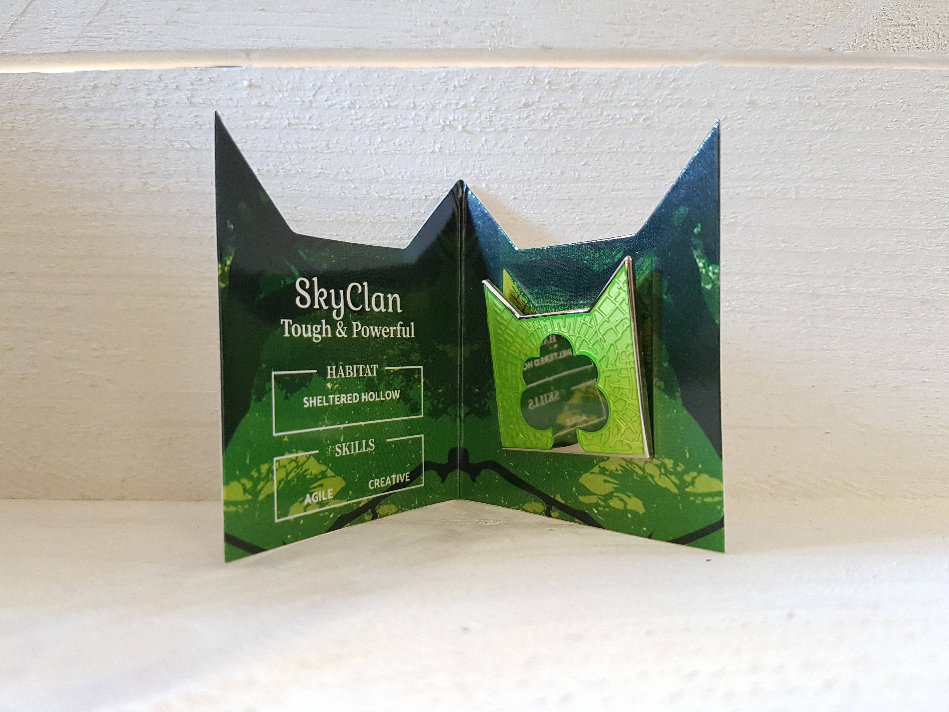 SkyClan Collector's Pin Badge