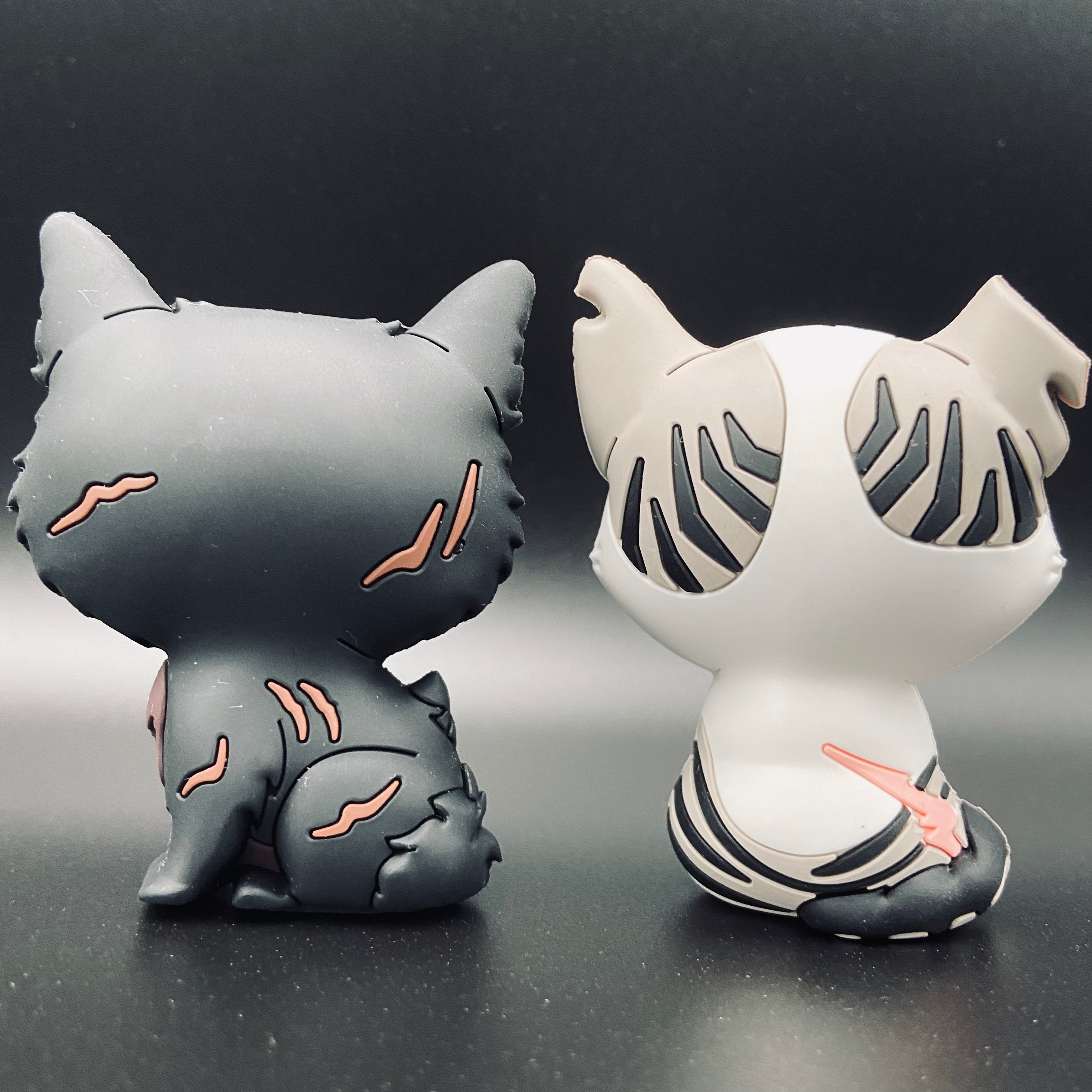 Yellowfang & Ivypool - Mini Collector Figures (Series 3)